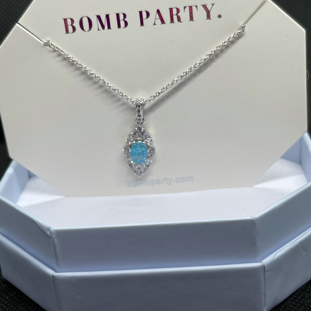 Bomb party necklace